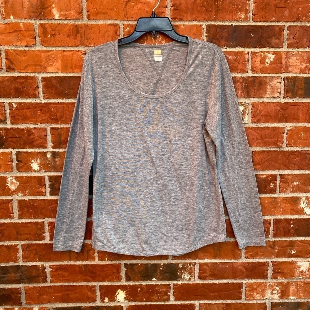 Lucy Womens Medium Heathered Gray Basic Base Laye… - image 8